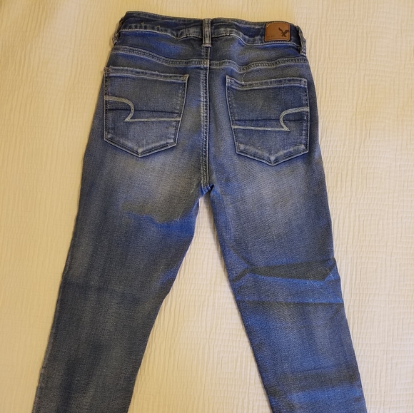 Jean's - Picture 3 of 5